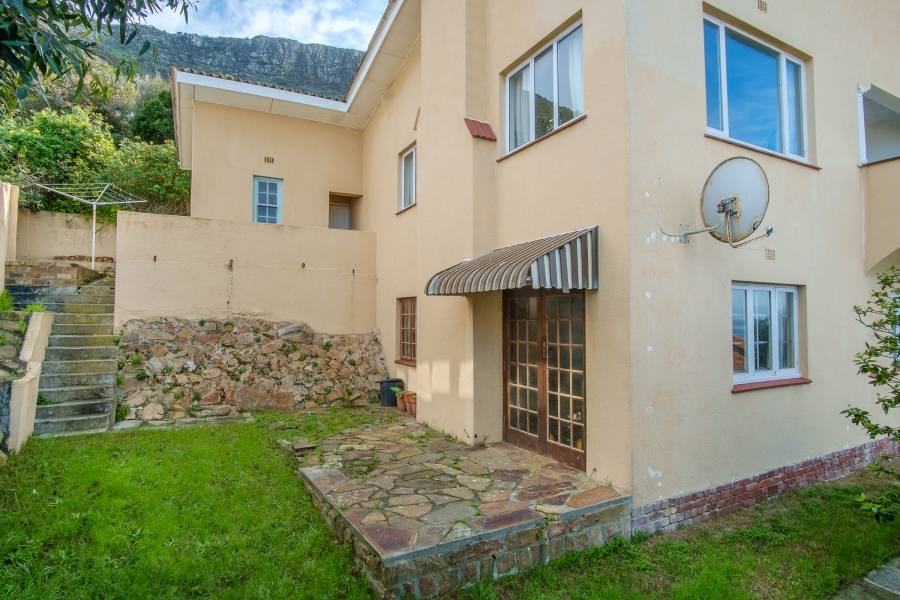 4 Bedroom Property for Sale in St James Western Cape